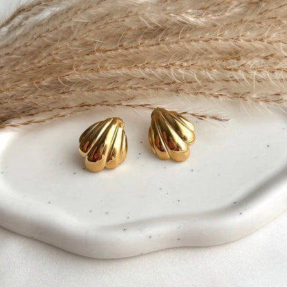 Shell Studs