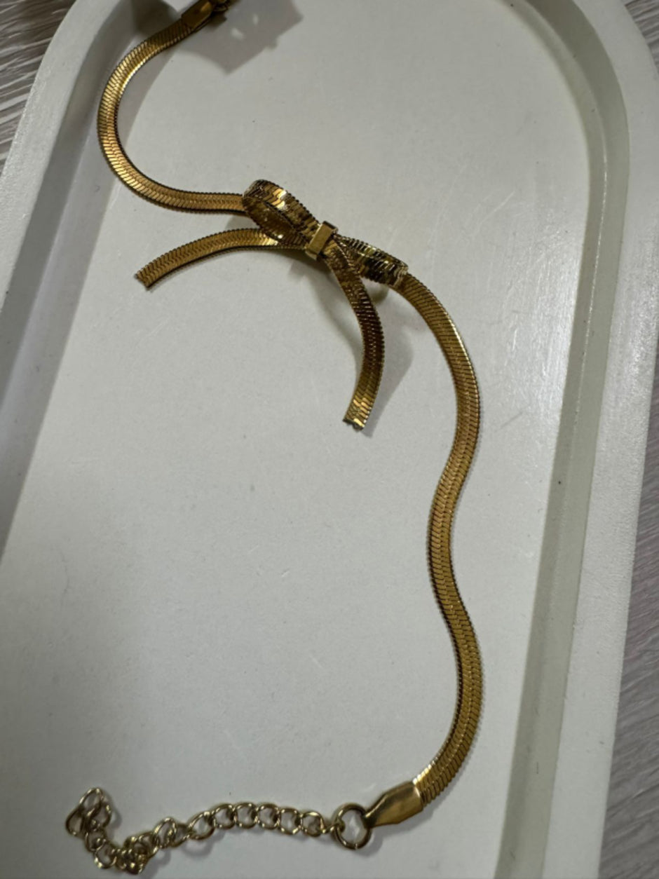 Bow