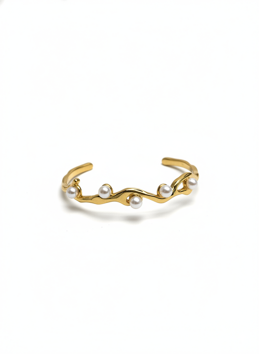 River Pearl Cuff